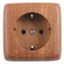 Розетка наружная с заземлением изоляционной пластиной дуб - РА16-113-05 HEGEL