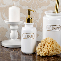 Дозатор для жидкого мыла Le Bain Blanc цвет золотой WESS